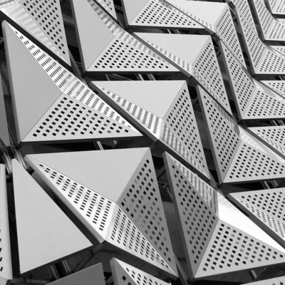 comprar Panel de placa de chapa de aluminio perforada 3D fabricado y personalizado para decoración de paredes online manufacture