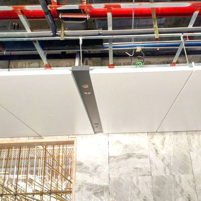 Panel de panal de aluminio de 5 mm a 30 mm para suspensión con gancho o decoración de techo